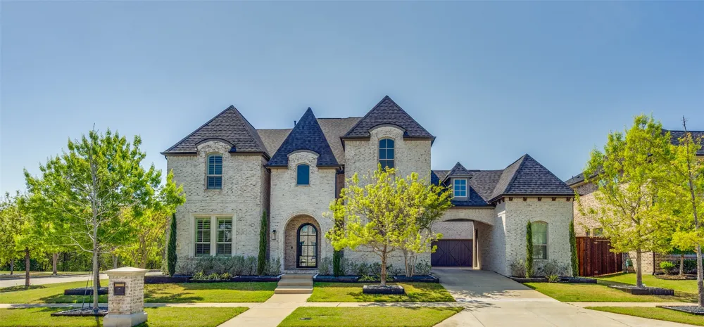 10215 Blackenhurst Lane Frisco, TX 75033