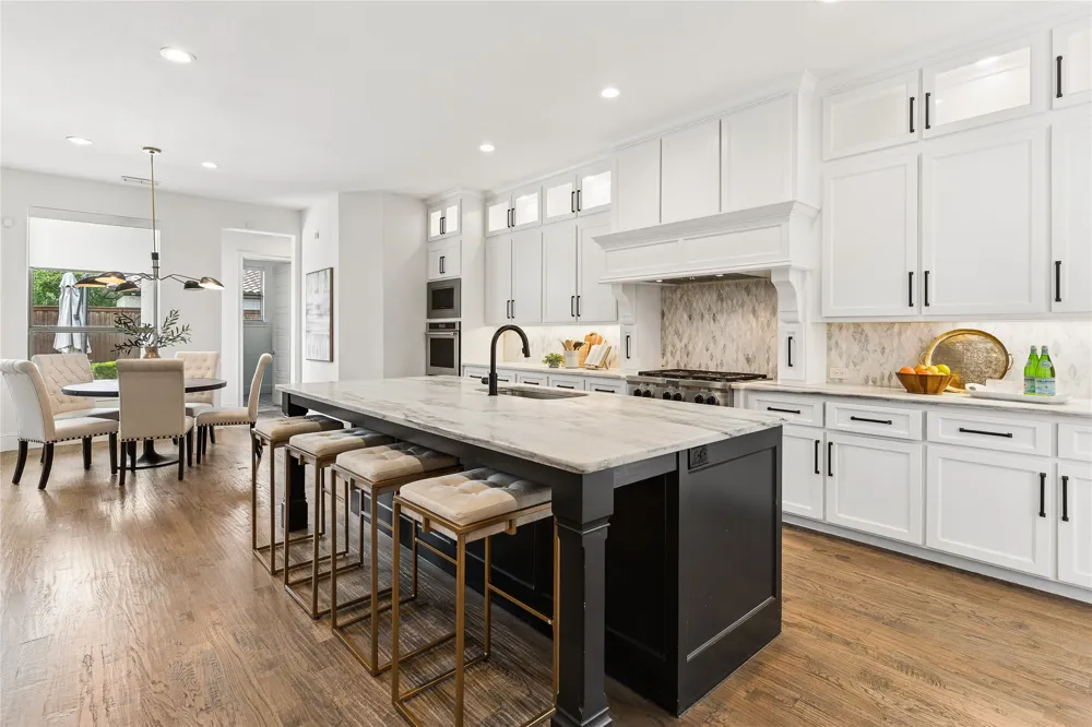 10215 Blackenhurst Lane Frisco, TX 75033