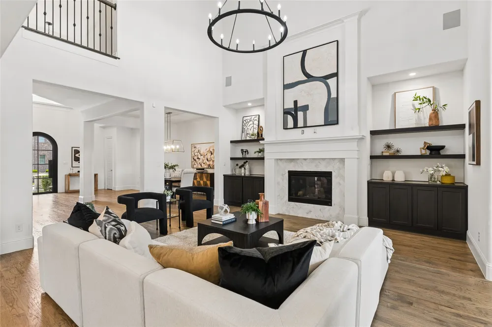 10215 Blackenhurst Lane Frisco, TX 75033