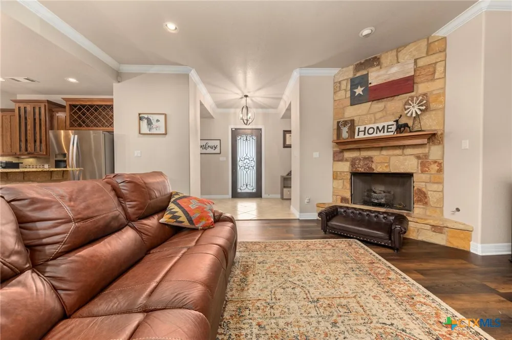 770 County Road 3371 Kempner, TX 76539