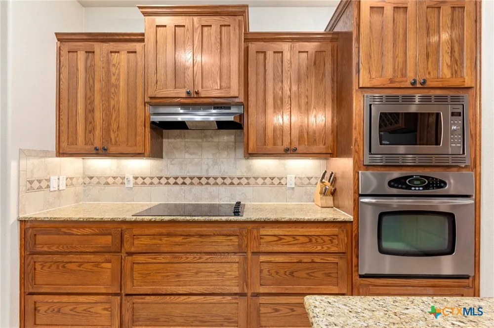 770 County Road 3371 Kempner, TX 76539