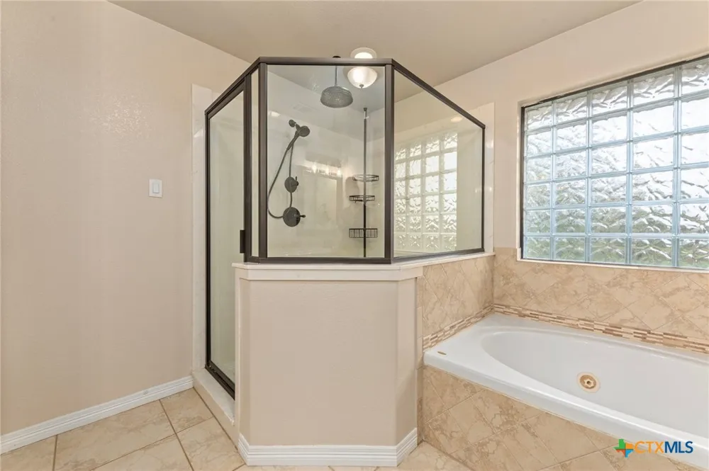 770 County Road 3371 Kempner, TX 76539