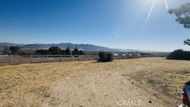 23936 Outpost Road Apple Valley, CA 92308