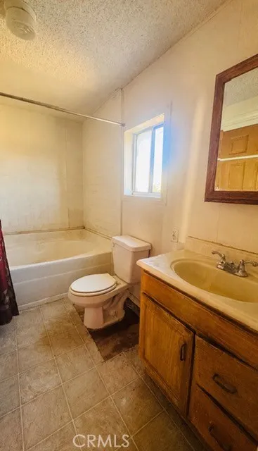 23936 Outpost Road Apple Valley, CA 92308