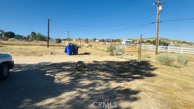 23936 Outpost Road Apple Valley, CA 92308