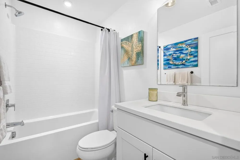 1832 Mesquite Way Oceanside, CA 92056