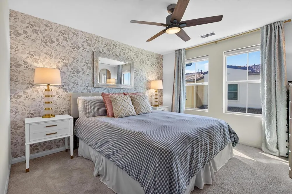 1832 Mesquite Way Oceanside, CA 92056