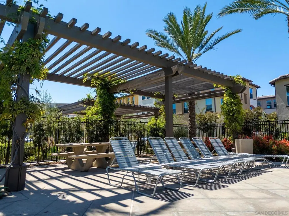 1832 Mesquite Way Oceanside, CA 92056