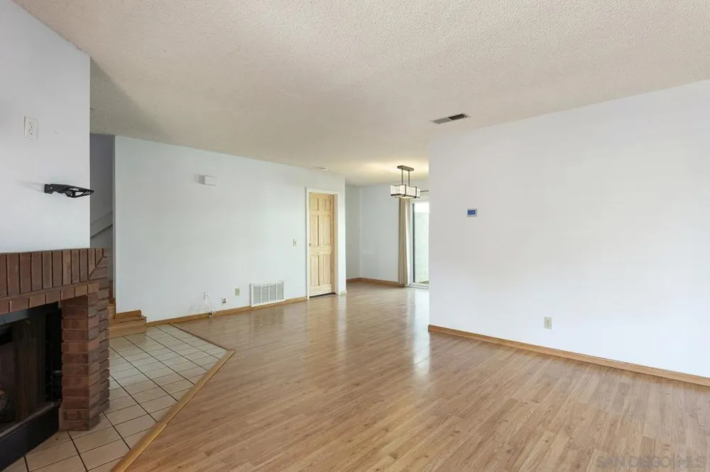 1415 Summit Drive Chula Vista, CA 91910