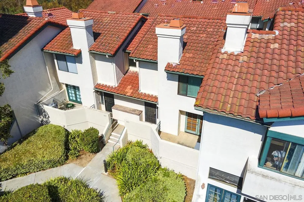 1415 Summit Drive Chula Vista, CA 91910