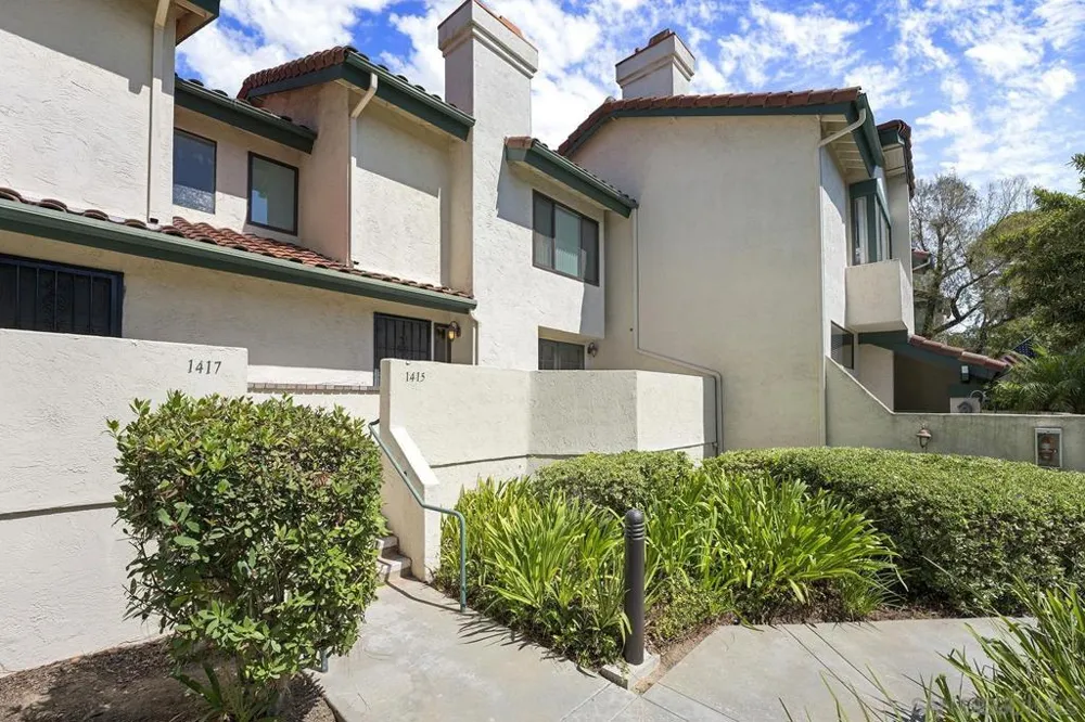 1415 Summit Drive Chula Vista, CA 91910