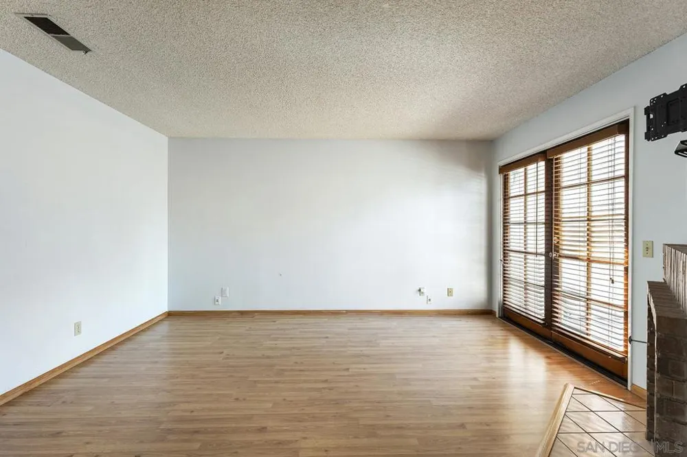 1415 Summit Drive Chula Vista, CA 91910