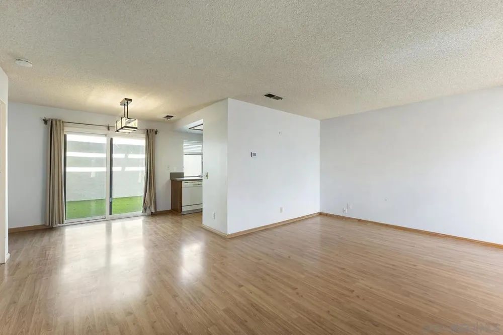 1415 Summit Drive Chula Vista, CA 91910