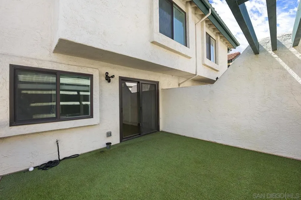 1415 Summit Drive Chula Vista, CA 91910