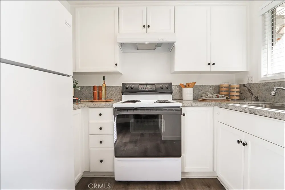 9 Hillrose Aliso Viejo, CA 92656