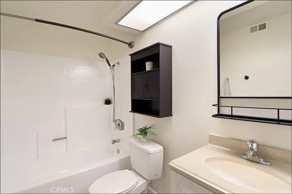 9 Hillrose Aliso Viejo, CA 92656