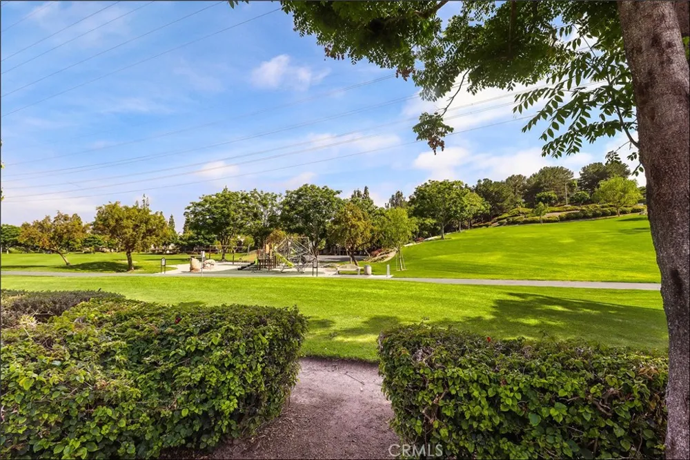 9 Hillrose Aliso Viejo, CA 92656