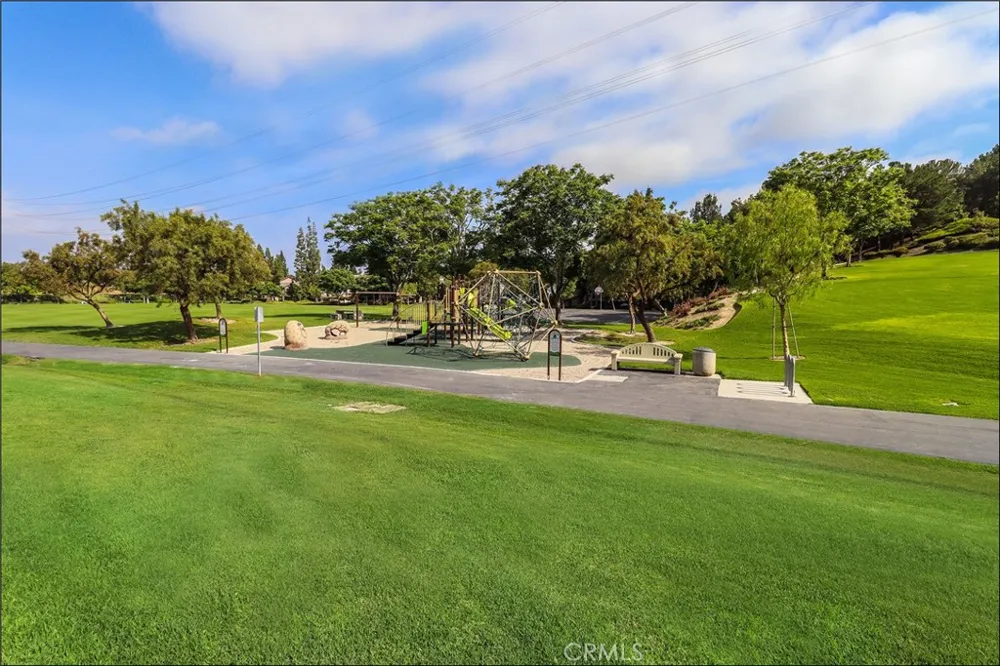 9 Hillrose Aliso Viejo, CA 92656