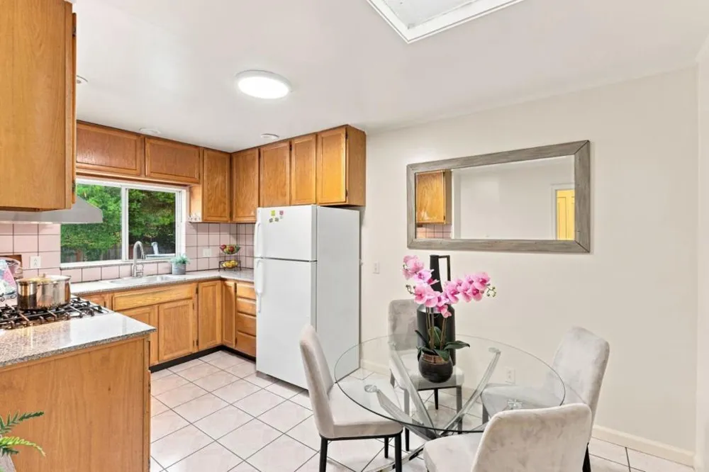 264 Parque Drive San Francisco, CA 94134
