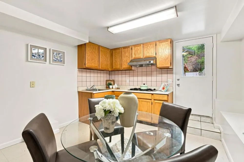 264 Parque Drive San Francisco, CA 94134