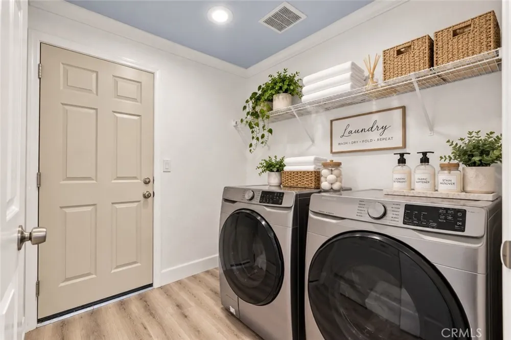29204 Sunswept dr Lake Elsinore, CA 92530