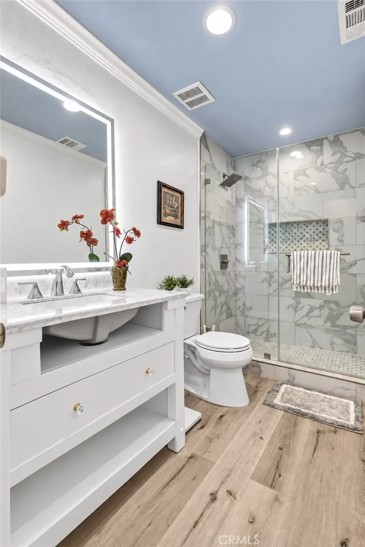 29204 Sunswept dr Lake Elsinore, CA 92530