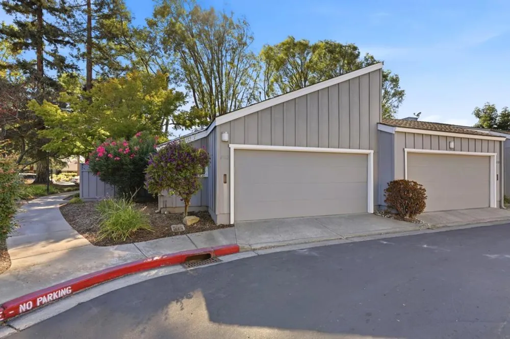 1102 Shenandoah Drive San Jose, CA 95125