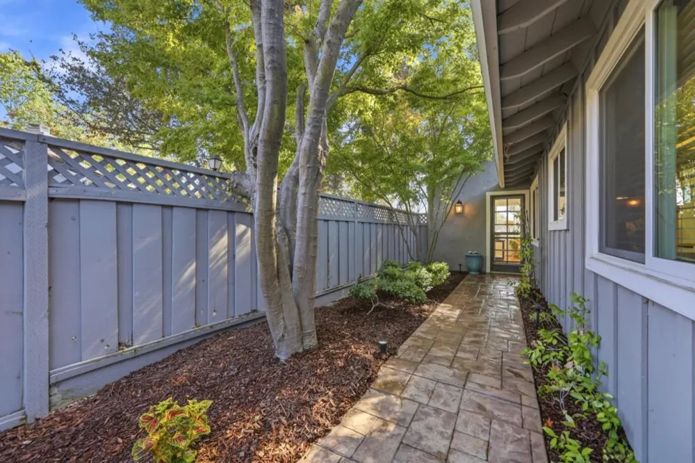 1102 Shenandoah Drive San Jose, CA 95125