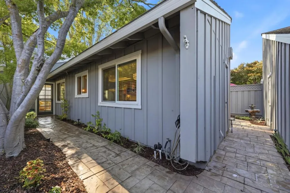 1102 Shenandoah Drive San Jose, CA 95125