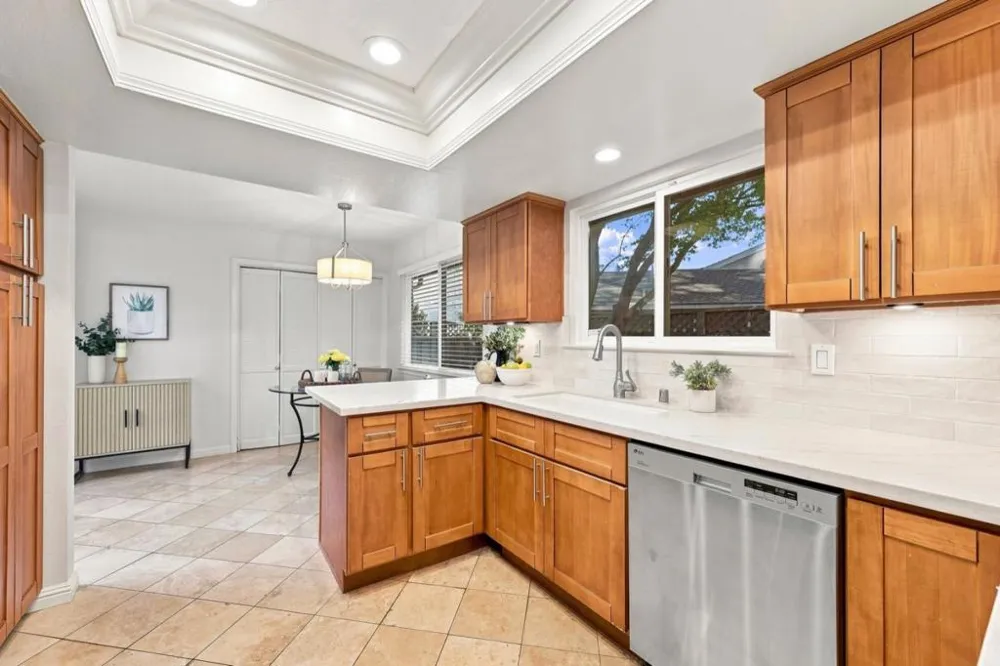 1102 Shenandoah Drive San Jose, CA 95125
