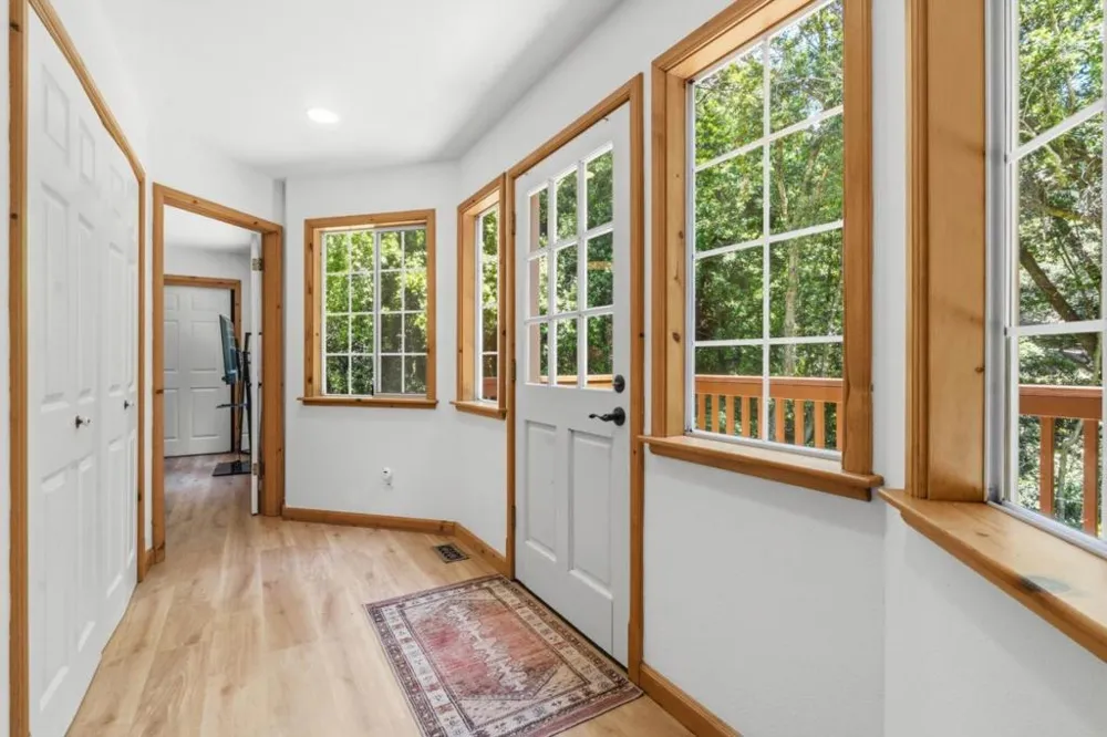 220 Miracle Lane Santa Cruz, CA 95060
