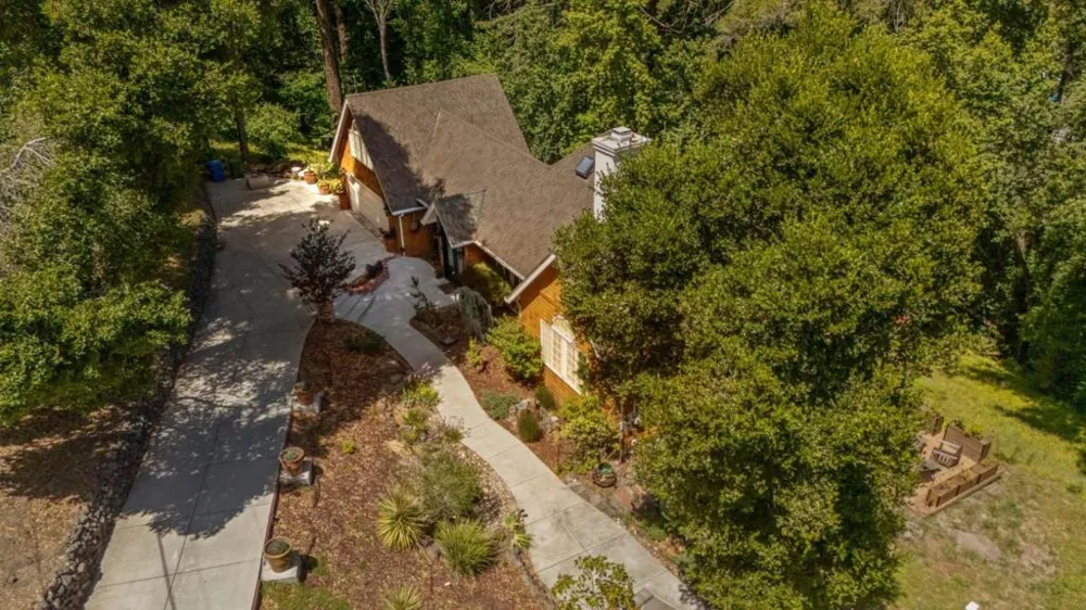 220 Miracle Lane Santa Cruz, CA 95060
