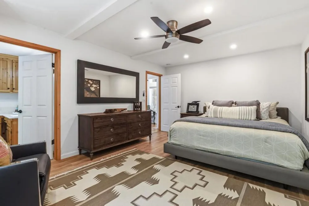 220 Miracle Lane Santa Cruz, CA 95060