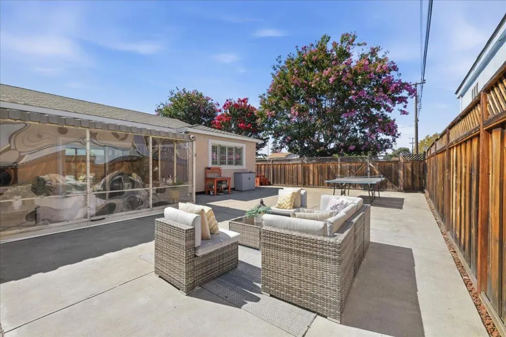 37612 Canterbury Street Fremont, CA 94536