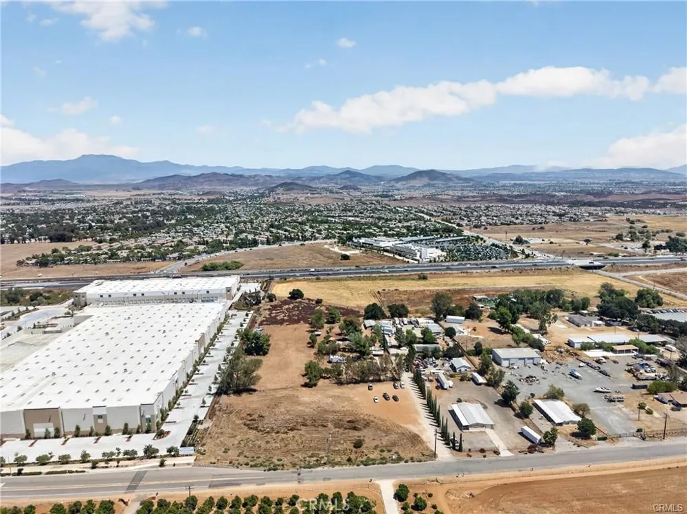 33780 Zeiders Road Menifee, CA 92584