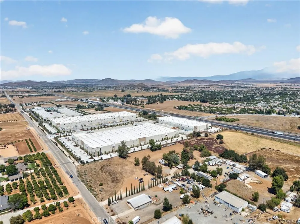 33780 Zeiders Road Menifee, CA 92584