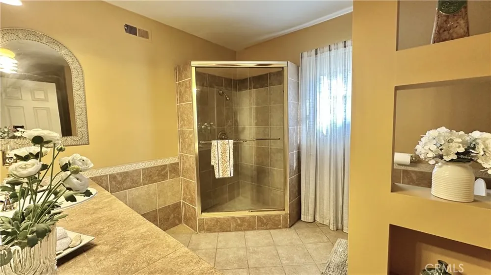 19318 Nashville Street Porter Ranch, CA 91326