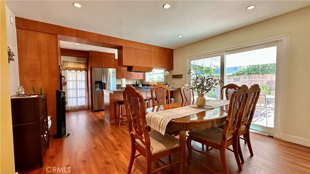 19318 Nashville Street Porter Ranch, CA 91326