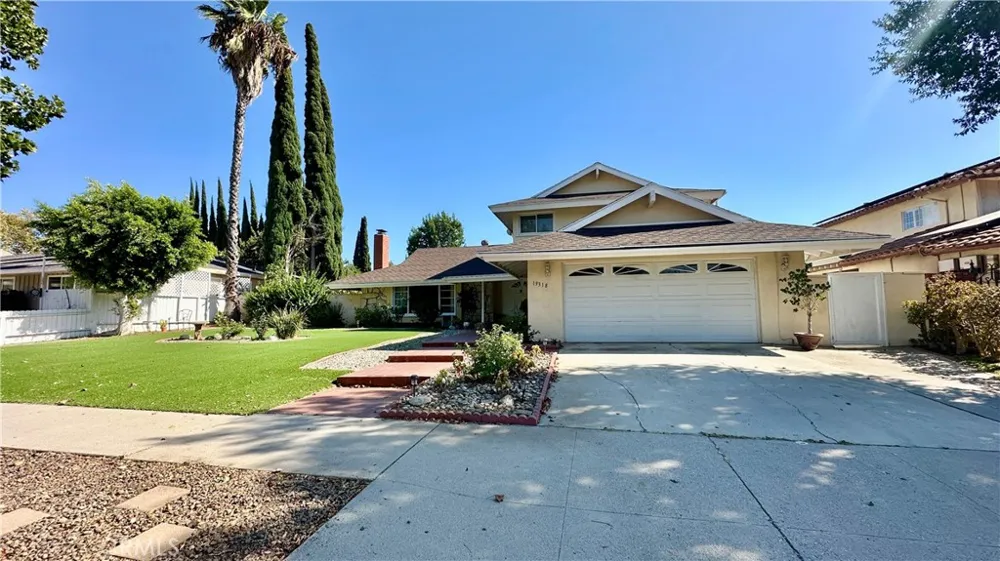 19318 Nashville Street Porter Ranch, CA 91326