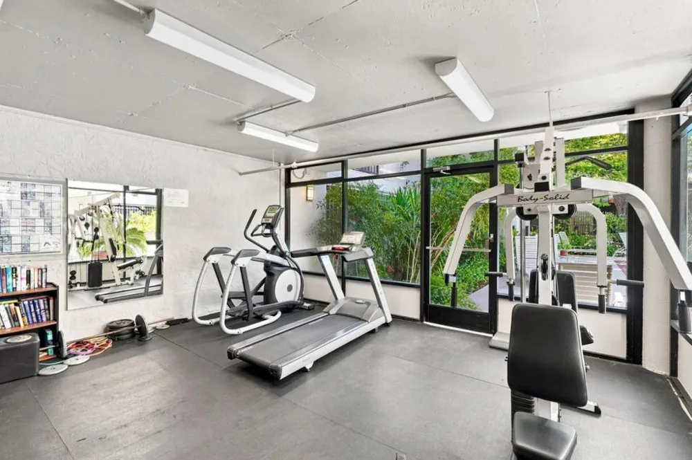 3183 Wayside Plaza #315 Walnut Creek, CA 94597