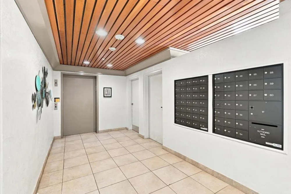 3183 Wayside Plaza #315 Walnut Creek, CA 94597