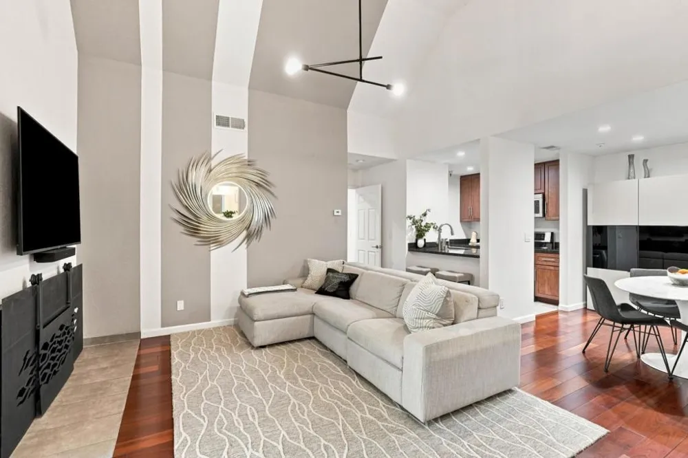 3183 Wayside Plaza #315 Walnut Creek, CA 94597