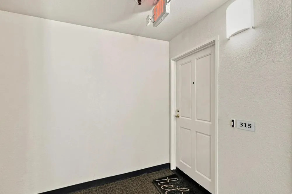 3183 Wayside Plaza #315 Walnut Creek, CA 94597