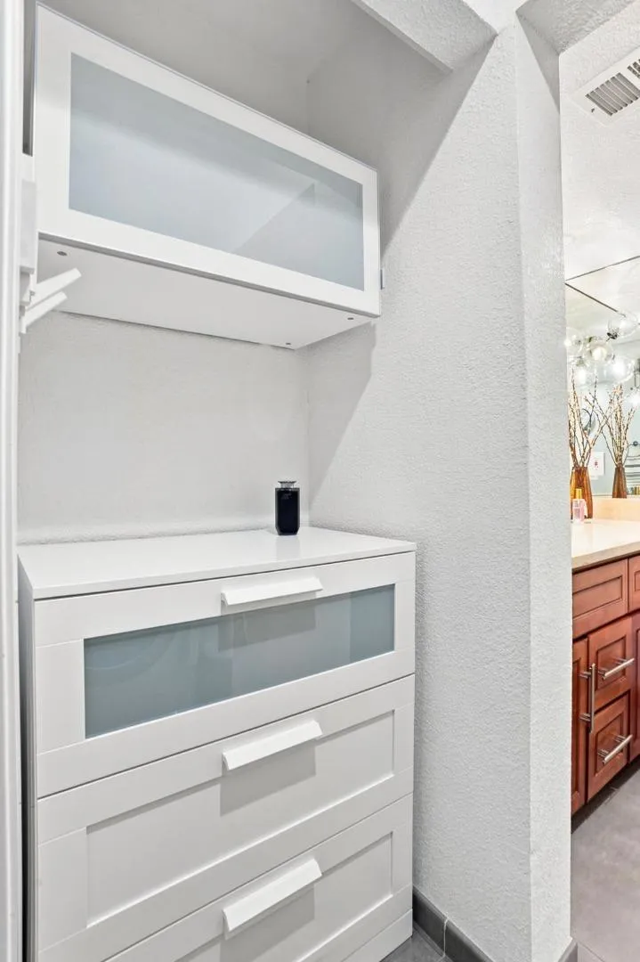 3183 Wayside Plaza #315 Walnut Creek, CA 94597