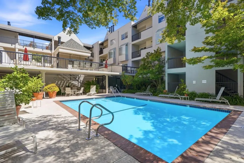 3183 Wayside Plaza #315 Walnut Creek, CA 94597