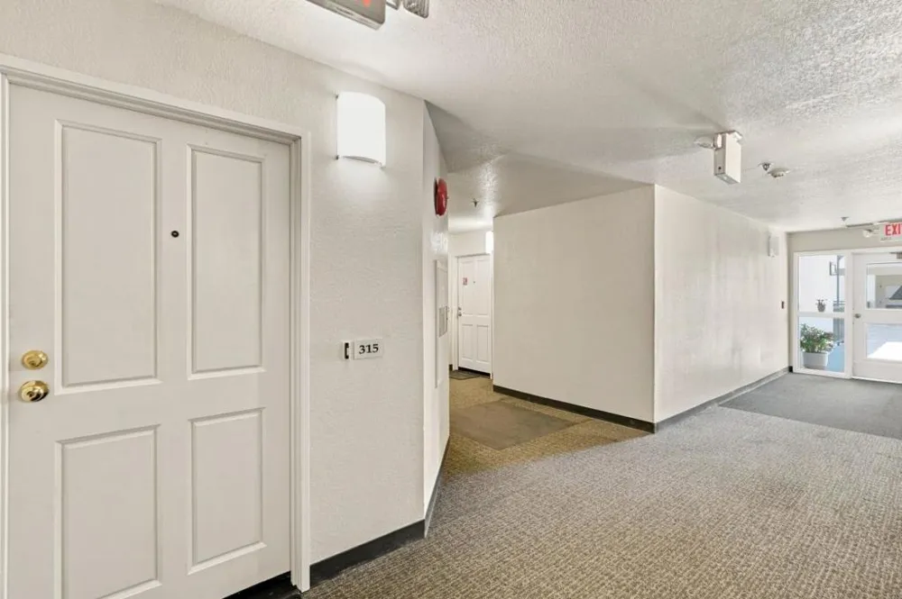 3183 Wayside Plaza #315 Walnut Creek, CA 94597