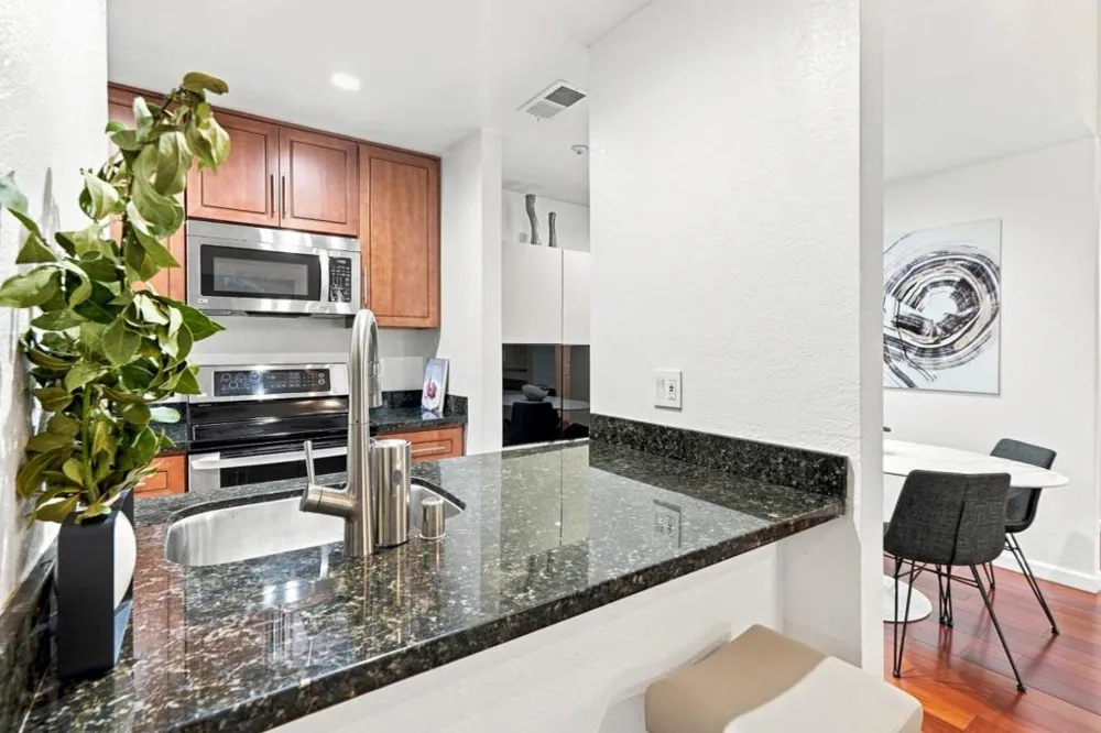 3183 Wayside Plaza #315 Walnut Creek, CA 94597