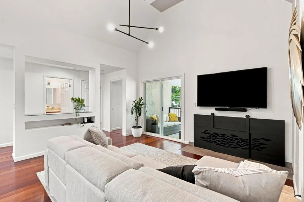 3183 Wayside Plaza #315 Walnut Creek, CA 94597