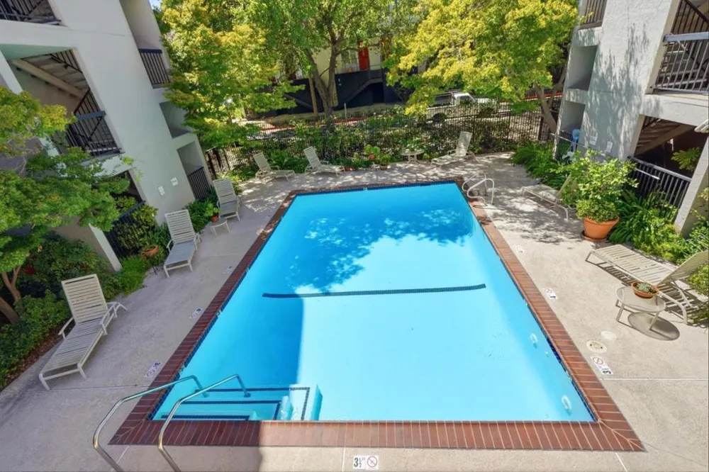 3183 Wayside Plaza #315 Walnut Creek, CA 94597