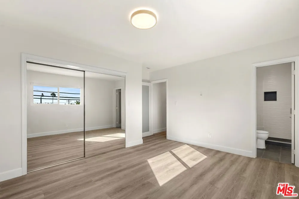 2435 3rd Street #1 Santa Monica, CA 90405